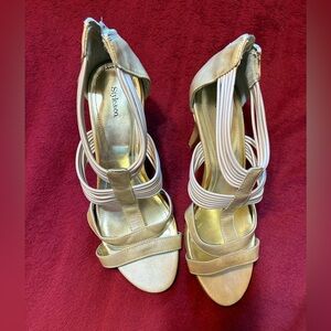 Style & Co. Women's Gold Heels Size 9.5